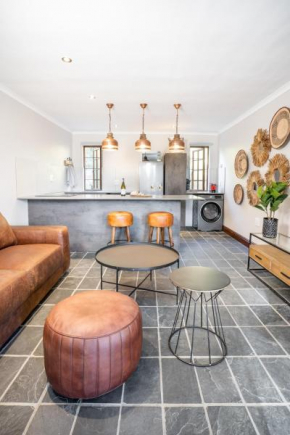Avemore Orchard Apartment - with Backup power